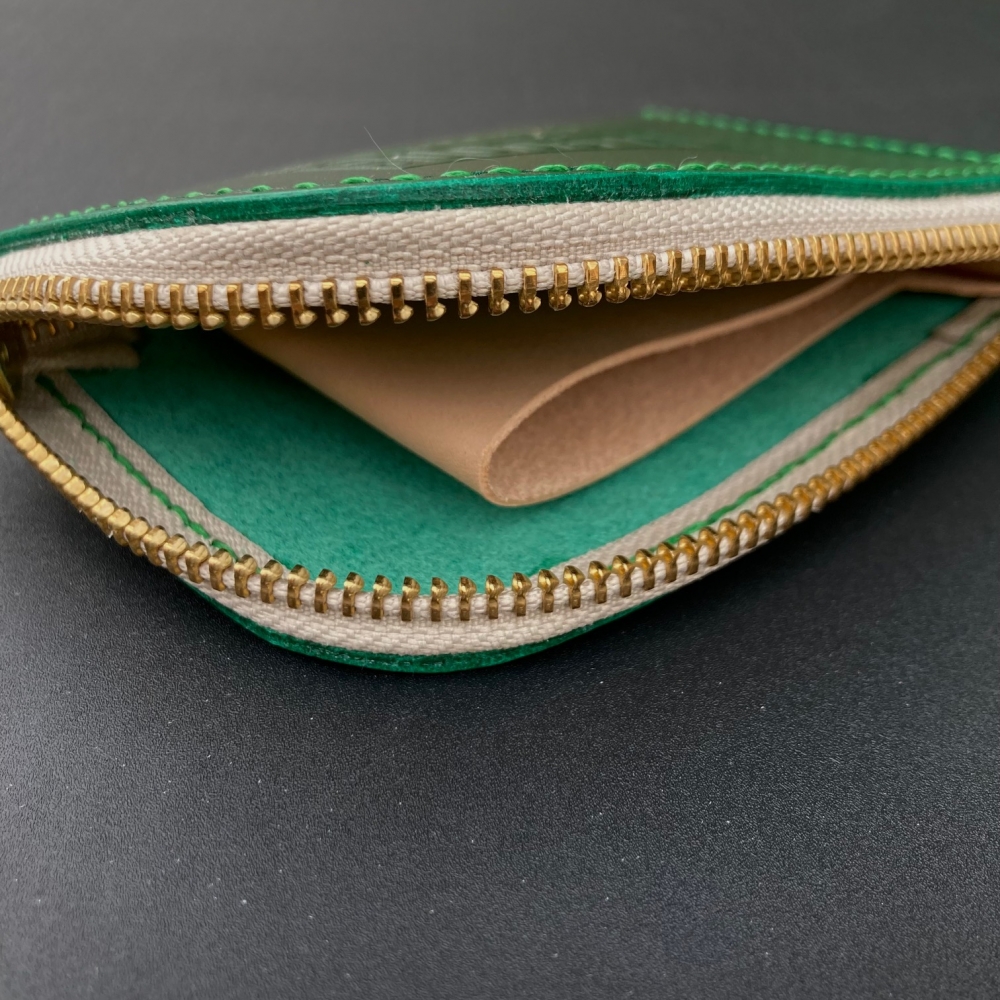 KRYSL GOODS HANDMADE BUTTERO LEATHER HALF ZIP WALLET GREEN : Krysl