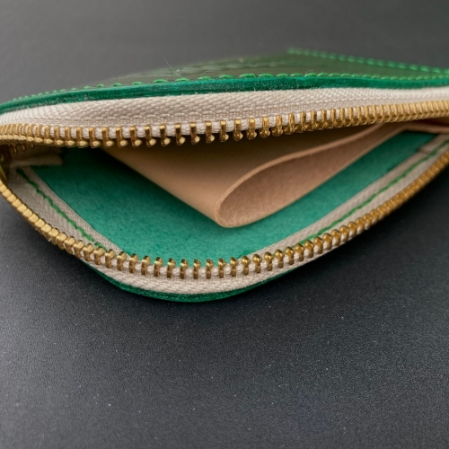 KRYSL GOODS HANDMADE BUTTERO LEATHER HALF ZIP WALLET GREEN