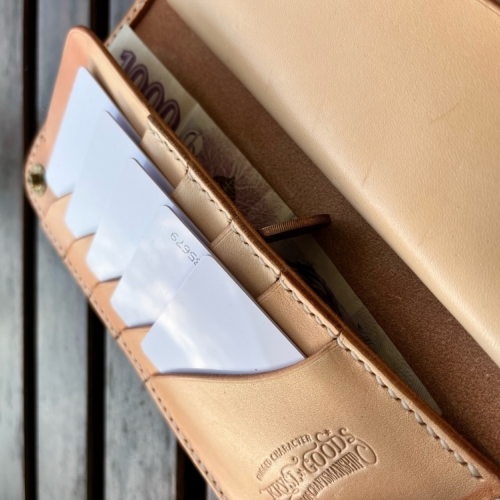 KRYSL GOODS HANDMADE WALLET VZ.20 BIFOLD VEGETABLE TAN XLARGE